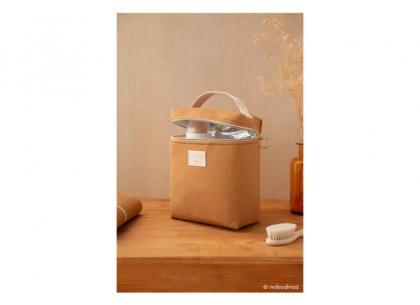 concerto-insulated-baby-bottle-and-lunch-bag-caramel-nobodinoz-3-8435574923745_1