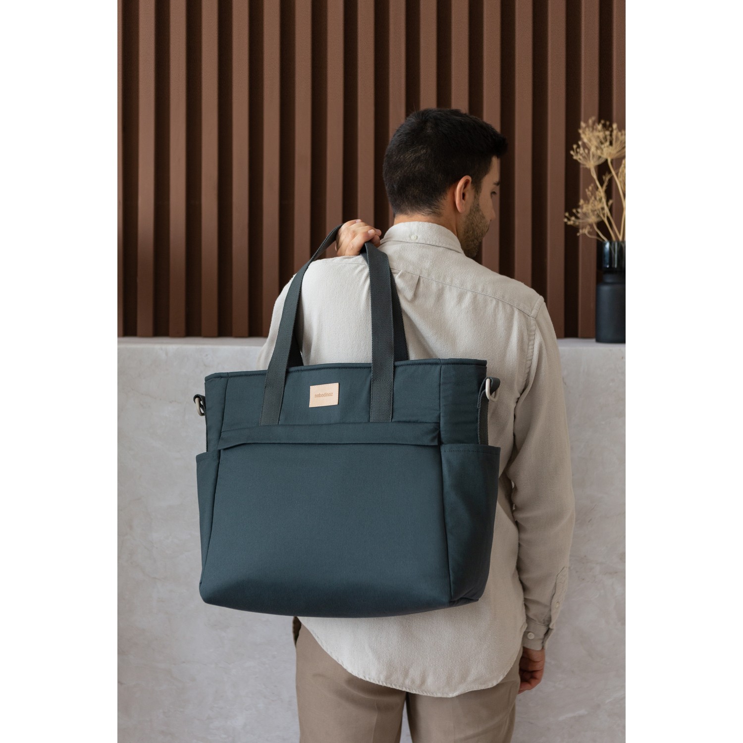 sac-a-langer-baby-on-the-go-carbon-blue-nobodinoz.bcq343.max